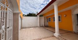 Casa en renta Pury